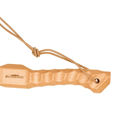 Dřevěné kemping kladivo – nezbytný pomocník