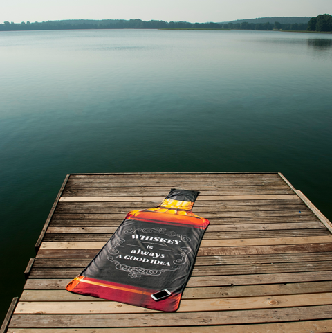 Osuška Láhev – Whiskey is always a good idea