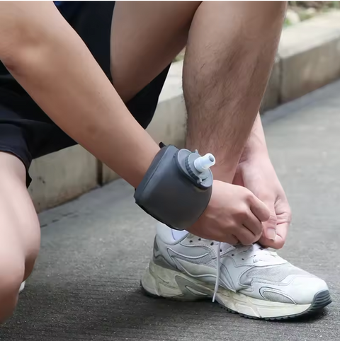 Sportovní přenosná lahev na vodu - 220 ml