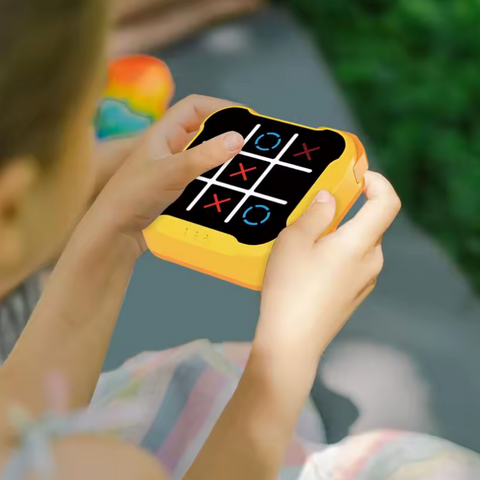 Vzdělávací hra Tic-tac-toe pro děti – Tři v řadě