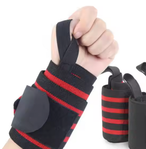 Červený bandážový pás na zápěstí