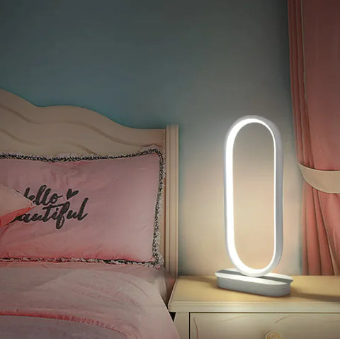 Oválná LED stolní lampa