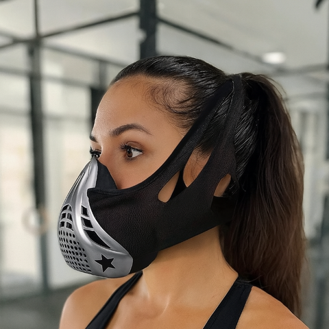 Fitness maska na podporu dýchaní
