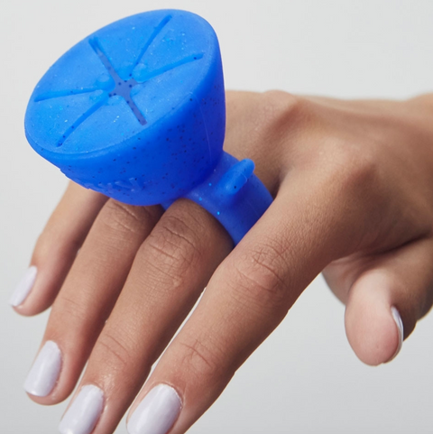 Silikonový držák na lak Tweexy – Sapphire Night