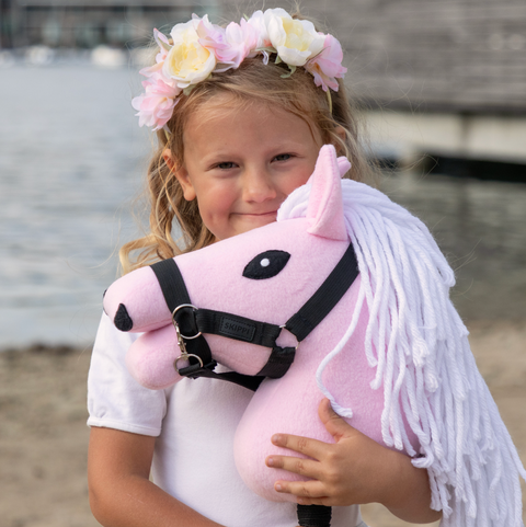 Skippi ohlávka pre Hobby Horse - oťaže a 2 odnímateľné fleece kryty - čierna