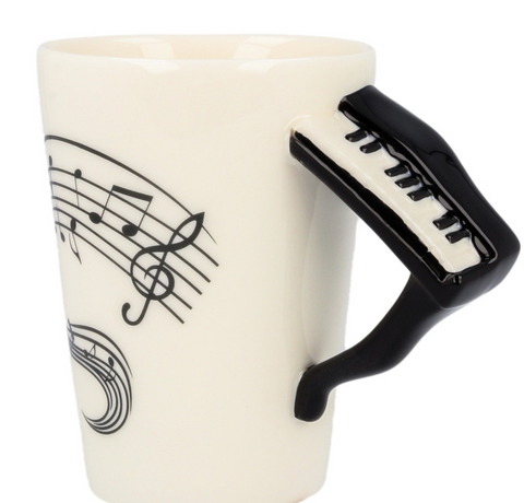 Hudební hrnek (saxofon) + různé varianty