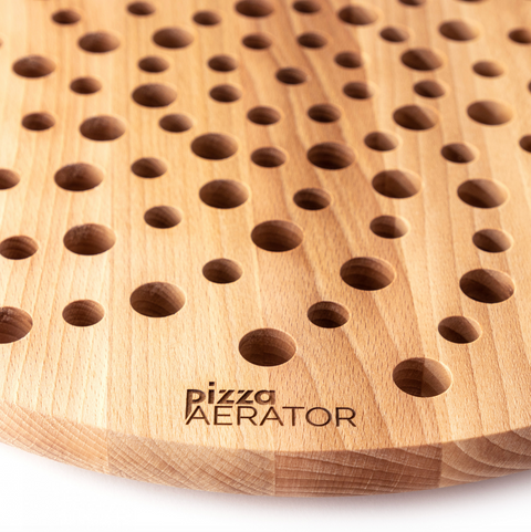 Pizza Aerator – dřevěná deska na pizzu s technologií cirkulace vzduchu