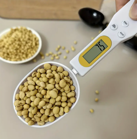 Digitální kuchyňská váha s lžící AccuMeasure – přesnost, kterou ocení každý kuchař