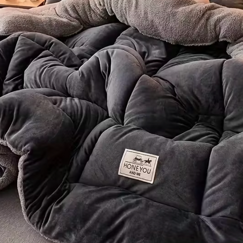 Luxusní plyšová zimní přikrývka tmavo sivá