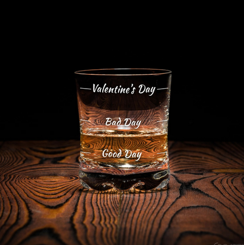 Stylová sklenice na whisky Valentine’s Day – Good Day / Bad Day (CZ)