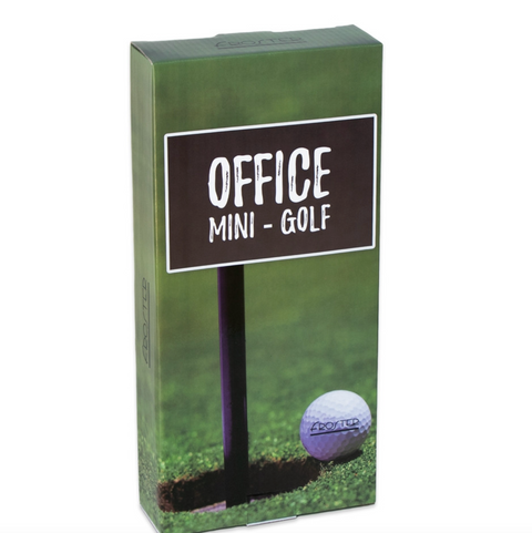 Stylový golf do kanceláře