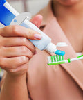 Toothpaste Tube Squeezer Toothpaste Clip Tube Squeezing Tool Labor-Saving Toothpaste Roller Reduces Waste and Easy Press