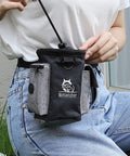 Dog Outdoor Training Bag Dog Fanny Pack Therapy Bag Multi-Functional Pet Bag Pet Treats Bag Train Snack Reward Waist Bag Pet Bag
